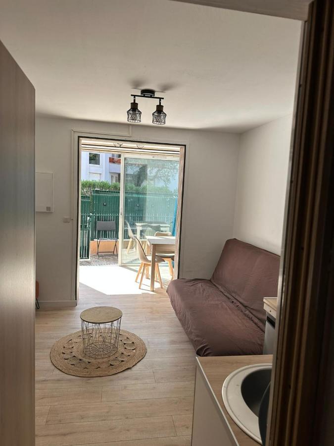 Neuf 150m Sur Avenue Principale Climatise Et Parking Apartamento Cavalaire-sur-Mer