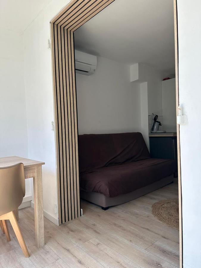 Neuf 150m Sur Avenue Principale Climatise Et Parking *